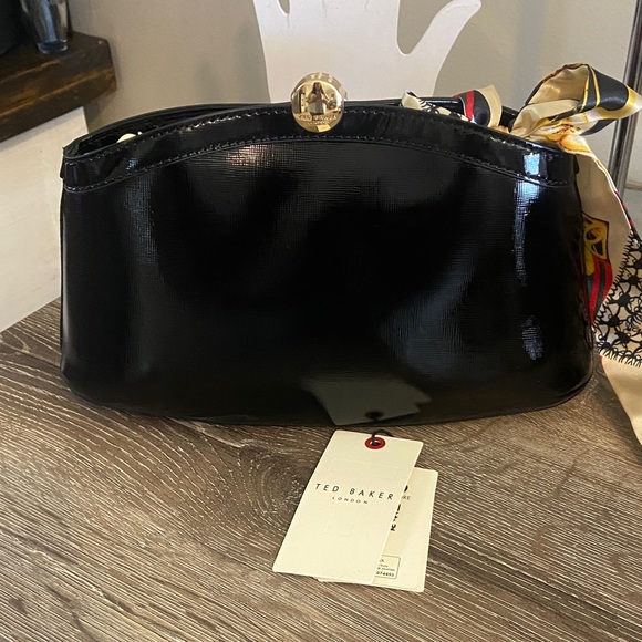 Ted Baker London Aster Black Textured Patent Leather Clutch Shoulder Bag NWT - Picture 2 of 9